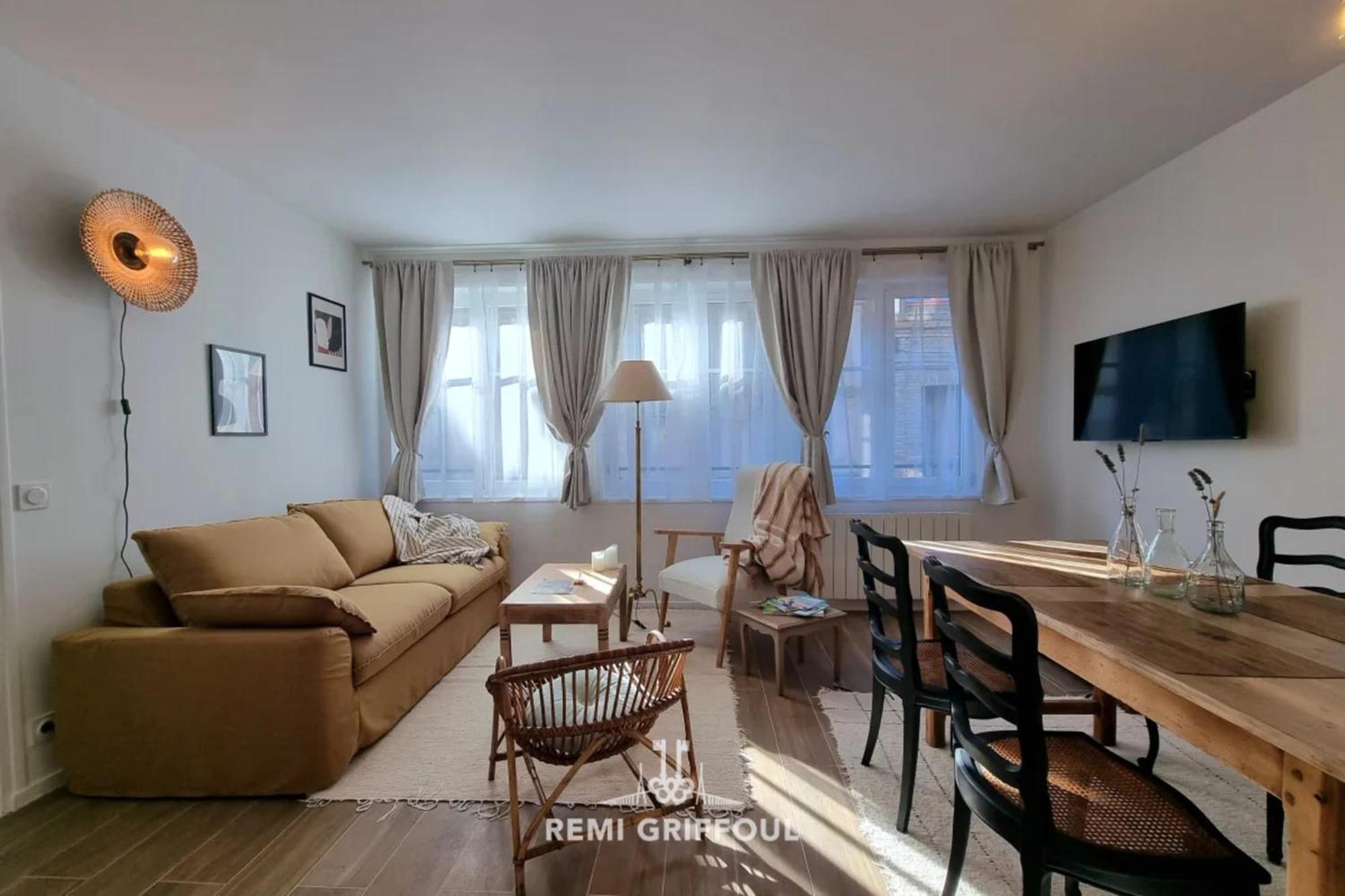 La Symphonie Elevator Center 2 Guests Apartamento Honfleur